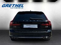 Gebraucht Volvo V90 Plus 250 PS (183 kW) 2023 Schwarz Kombi