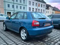 Gebraucht Audi A3 Ambiente 102 PS (75 kW) 2000 Blau Kleinwagen