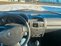 Gebraucht Renault Clio Campus 58 PS (42 kW) 2008 Andere farben Kleinwagen