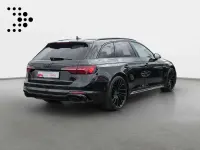Gebraucht Audi RS4 Design 450 PS (330 kW) 2023 Mythosschwarz metallic Kombi