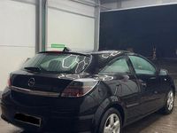 Gebraucht Opel Astra GTC 90 PS (66 kW) 2008 Schwarz Coupé