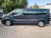 Gebraucht Renault Trafic Life 150 PS (110 kW) 2024 Kometengrau Van / Kleinbus