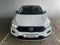 Gebraucht VW T-Roc Active 150 PS (110 kW) 2021 Weißgrau (metallic) SUV