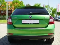 Gebraucht Skoda Rapid Ambition 95 PS (69 kW) 2017 Grün Kleinwagen