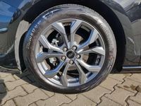 Gebraucht Ford Focus ST-Line 125 PS (91 kW) 2024 Obsidianschwarz metallic Kombi