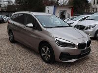 Gebraucht BMW 216 Advantage 116 PS (85 kW) 2022 Kaschmirsilber metallic Van / Kleinbus