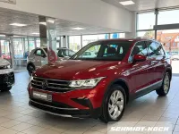 Gebraucht VW Tiguan Elegance 150 PS (110 kW) 2023 Kings red (rot) SUV