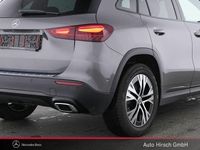 Gebraucht Mercedes GLA220 190 PS (139 kW) 2025 lack mountaingrau SUV