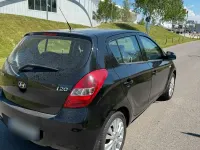 Gebraucht Hyundai i20 101 PS (74 kW) 2010 Schwarz Kleinwagen