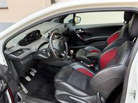 Gebraucht Peugeot 208 GTi 208 PS (152 kW) 2016 Weiß Kleinwagen