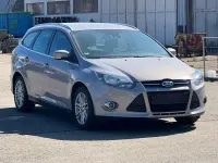 Gebraucht Ford Focus Titanium 116 PS (85 kW) 2011 Silber Limousine