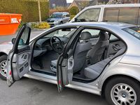 Second-hand BMW 525 192 CP (141 kW) 2001 Argintiu Berlinǎ