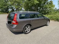 Gebraucht Volvo V70 Momentum 163 PS (119 kW) 2011 Kombi