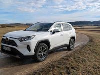 Gebraucht Toyota RAV4 Hybrid 218 PS (160 kW) 2024 Weiß SUV