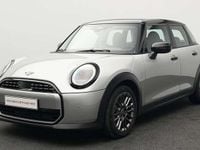 Usata Mini Cooper Classic 156 CV (114 kW) 2024 Grigio Utilitaria