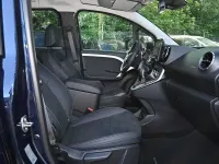 Gebraucht Mercedes T180 Progressive 131 PS (96 kW) 2026 Blau / cavansitblau Van / Kleinbus