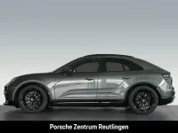 Neu Porsche Macan Turbo 469 kW (639 PS) 2026 Grün SUV