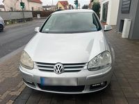 Second-hand VW Golf V 105 CP (77 kW) 2007 Argintiu Hatchback