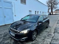 Gebraucht Peugeot 308 120 PS (88 kW) 2016 Schwarz Kombi