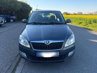 Second-hand Skoda Fabia Active 90 CP (66 kW) 2011 Gri Hatchback