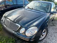 Gebraucht Mercedes E280 Avantgarde 177 PS (130 kW) 2005 Blau Limousine