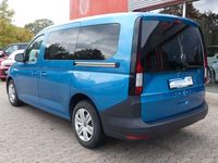 Gebraucht VW Caddy Maxi Basis 122 PS (89 kW) 2022 Blau Van / Kleinbus