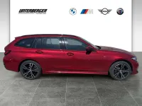 Używany BMW 330e Performance 184 KM (135 kW) 2025 Czerwony Sedan/Limuzyna