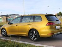 Gebraucht VW Golf VII Highline 131 PS (96 kW) 2018 Gelb Kombi