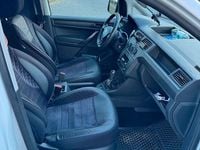 Gebraucht VW Caddy Maxi 102 PS (75 kW) 2018 Weiß Van / Kleinbus