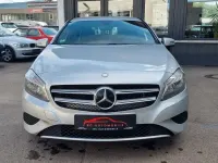 Gebraucht Mercedes A180 122 PS (89 kW) 2016 Silber Kleinwagen
