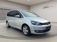 Gebraucht VW Touran 105 PS (77 kW) 2014 Reflexsilber metallic Van / Kleinbus