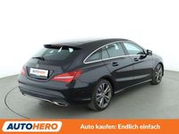 Gebraucht Mercedes CLA200 Shooting Brake Urban 156 PS (114 kW) 2018 Schwarz Kombi