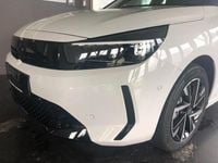 Używany Opel Corsa 101 KM (74 kW) 2025 Biały Sedan/Limuzyna