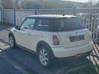 Gebraucht Mini Cooper D 109 PS (80 kW) 2009 Weiß Kleinwagen