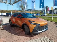 Neu Toyota C-HR 197 PS (144 kW) 2025 Gold SUV