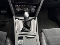 Gebraucht VW Passat 150 PS (110 kW) 2019 Silber Limousine