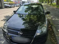 Gebraucht Opel Astra 90 PS (66 kW) 2004 Schwarz Limousine