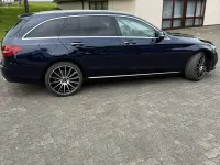 Gebraucht Mercedes C220 194 PS (142 kW) 2019 Blau Kombi