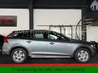 Używany Volvo V60 CC Plus 150 KM (110 kW) 2017 Szary Kombi