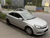 Gebraucht Opel Astra GTC 110 PS (80 kW) 2011 Limousine