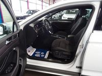 Gebraucht VW Passat Alltrack 200 PS (147 kW) 2023 Weiß Kombi