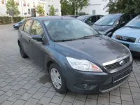 Używany Ford Focus Style 101 KM (74 kW) 2009 Szary Sedan/Limuzyna
