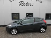 Gebraucht Ford Fiesta Titanium 82 PS (60 kW) 2011 Grau Limousine