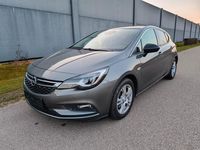 Gebraucht Opel Astra Innovation 136 PS (100 kW) 2016 Grau Limousine