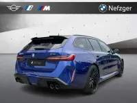 Neu BMW M5 Sport Line 727 PS (534 kW) 2026 Marina bay blau metallic Kombi