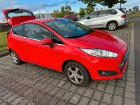 Gebraucht Ford Fiesta 75 PS (55 kW) 2013 Rot Kleinwagen