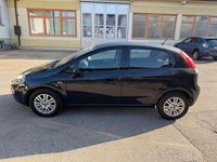 Gebraucht Fiat Punto Lounge 105 PS (77 kW) 2016 Blu suggestivo Kleinwagen