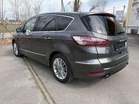 Gebraucht Ford S-MAX Vignale 241 PS (177 kW) 2017 Grau Van / Kleinbus