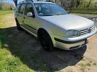 Usado VW Golf IV 105 HP (77 kW) 2002 Prateado Carrinha