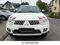 Gebraucht Mitsubishi L200 Intense 178 PS (130 kW) 2011 Weiß Pickup